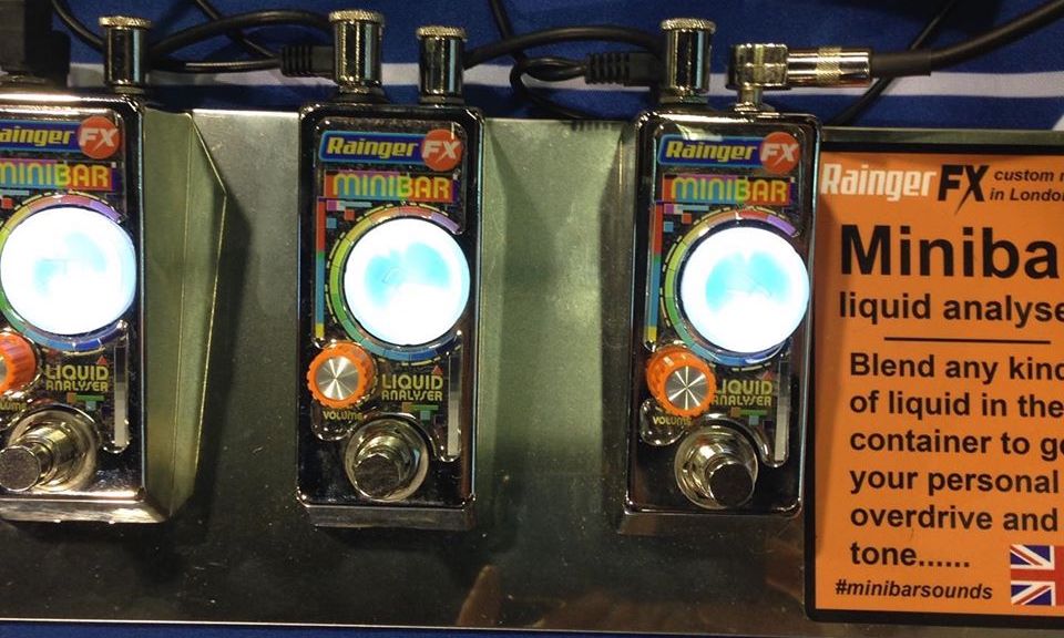 Rainger FX Minibar, un pedal que funciona con líquido: whisky